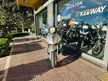 PIAGGIO Beverly 300 i.e. TUTTO INCLUSO ANCHE PAS