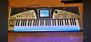 Roland E500