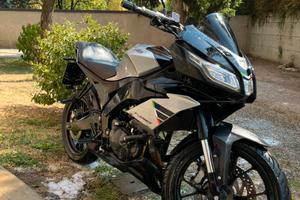 Aprilia Tuono 125