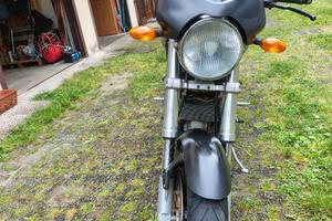 Ducati Monster dark 750