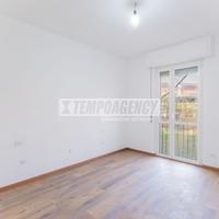 2 LOCALI 60MQ RISTRUTTURATO