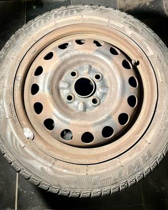 155/65 R14 - Pneumatici invernali+cerchi Aygo C1