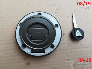 TAPPO SERBATOiO YAMAHA R1 R6 FZ1 FZ8 FZ6