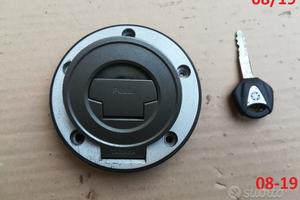 TAPPO SERBATOiO YAMAHA R1 R6 FZ1 FZ8 FZ6