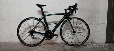 Bianchi Oltre Xr.1 2018 ultegra con powermeter 