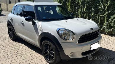 MINI ONE COUNTRYMAN