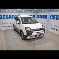 FIAT New Panda 1.0 Hybrid Cross s&s 70cv 5p.ti