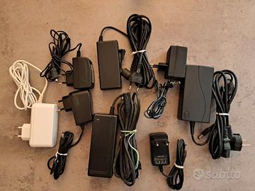 Alimentatori/Caricabatterie 5V/9V/12V/15V