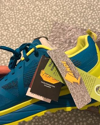 Ande Thunder, Scarpe