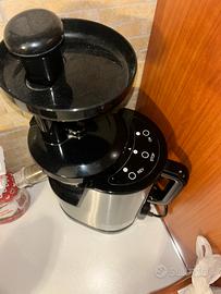 Centrifuga estrattore di frutta e verdura a freddo