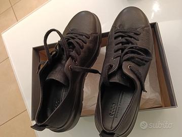 Scarpe nuove marca ECCO nere numero 41