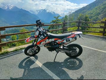 Ktm 690 SMC
