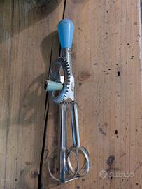 sbatti uova frullino manuale d'epoca