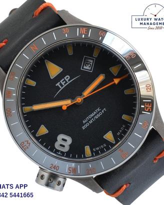 TFP WATCH Windrose Diver with date in Ceramic Dark