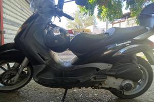 Motorino piaggio beverly
