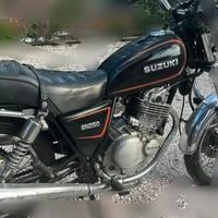 suzuki GN 250