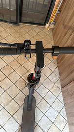 Monopattino Xiaomi Essential