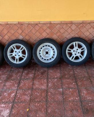 Cerchi in lega fiat punto 14” + ruota di scorta