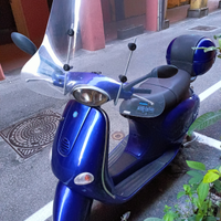 Piaggio vespa et4