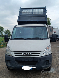 Furgone cassonato daily