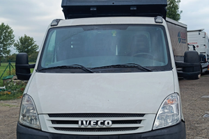 Furgone cassonato daily