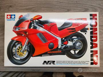 Honda NR 1:12 Tamiya kit montaggio nuovo (Vintage)