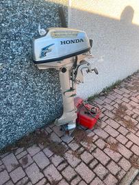 Gozzo in vetroresina