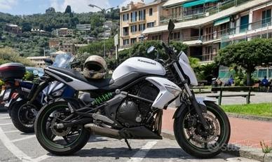 Kawasaki ER-6N ABS 2015 – 11.000 km