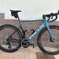 Focus izalco max taglia M