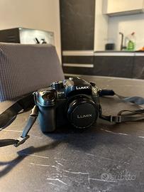 Panasonic Lumix GH4 +  vari accesori