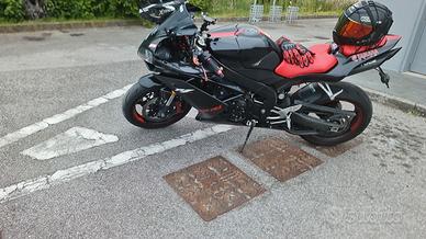 Yamaha r1 2008