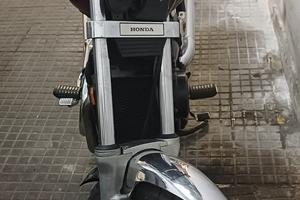 Honda VT 500