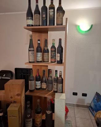 vini d'annata vecchi e moderni 
