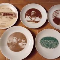 Piatti di G. Rana e cucchiaini da collezione 