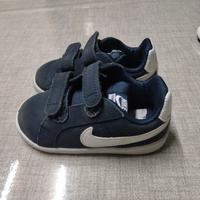 scarpe bimbo Nike nr 22 