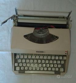 Macchina da scrivere