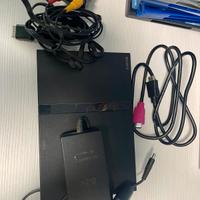 Playstation 2 slim con 26 giochi e 4 joystick 