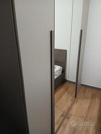 armadio 4 ante comodino e 2 comodini