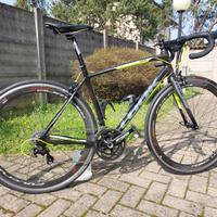 Bici da corsa telaio in carbonio Look 566