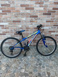 Bicicletta da ragazzo taglia 24
