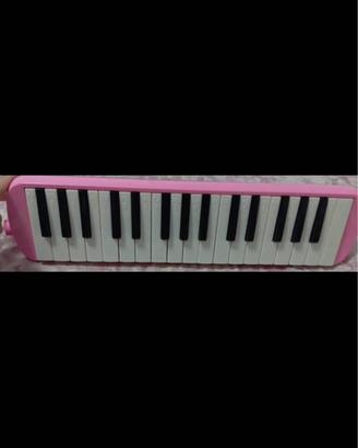 Pianola con becuccio rosa