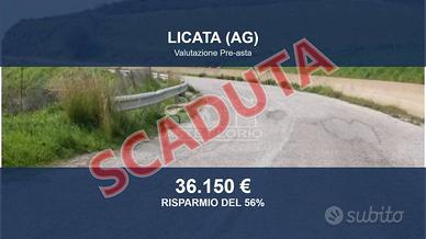 Immobile in asta di 595 m² con più di 5 locali a L
