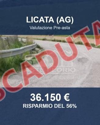 Immobile in asta di 595 m² con più di 5 locali a L