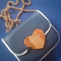 Borsa Camomilla piccola ecopelle martellata blu