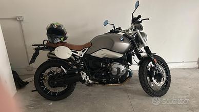 BMW R Nine T
