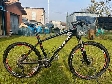 MTB TREK FULL CARBON 9.6