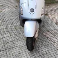 Piaggio Vespa 125 GTS - 2006