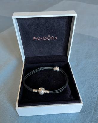 Bracciale Pandora con charm cuore s925 ale