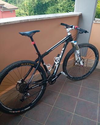 SUPERFLY COMP TREK