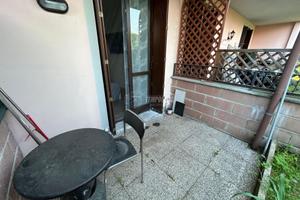 BILOCALE CON GIARDINO SU DUE LATI, AMPIO BOX E CAN